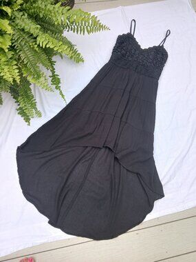 No Boundaries Elegant Black Lace Top (Junior's size small 3-5)